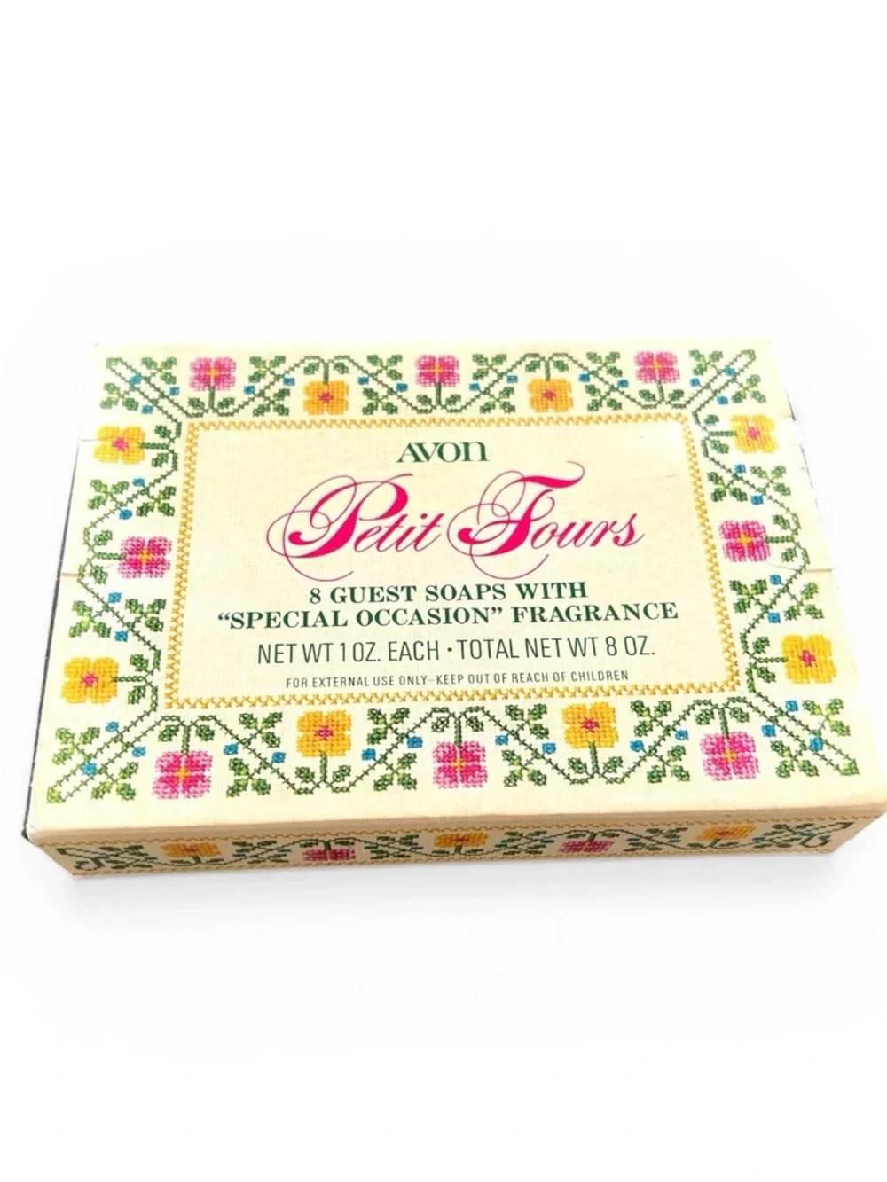 Avon Petit Fours Guest Soaps | Circa 1975